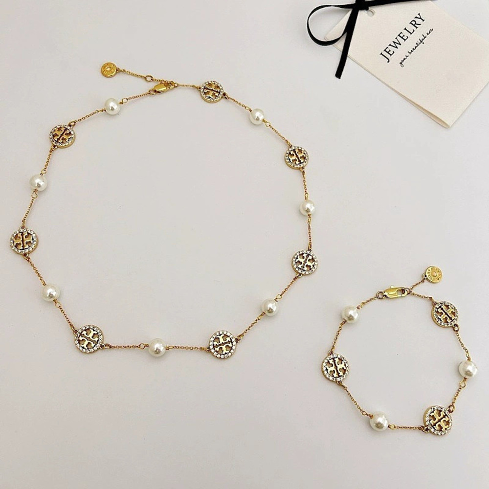 Tory Burch Pearl Letter Collarbone Chain and Bracelet